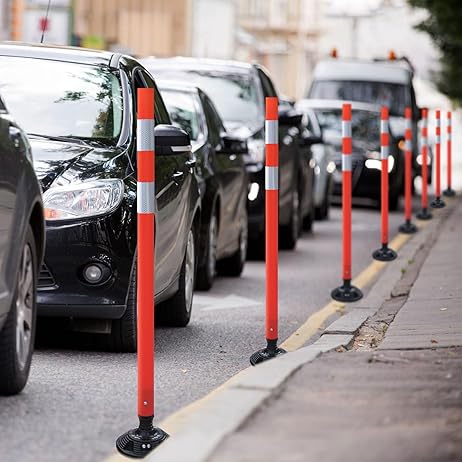 Flexible Surface Mount Delineator Post